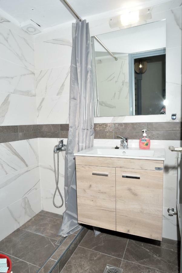 Deluxe Seaside Apartment Konstantinidis Nea Poteidaia Exteriér fotografie